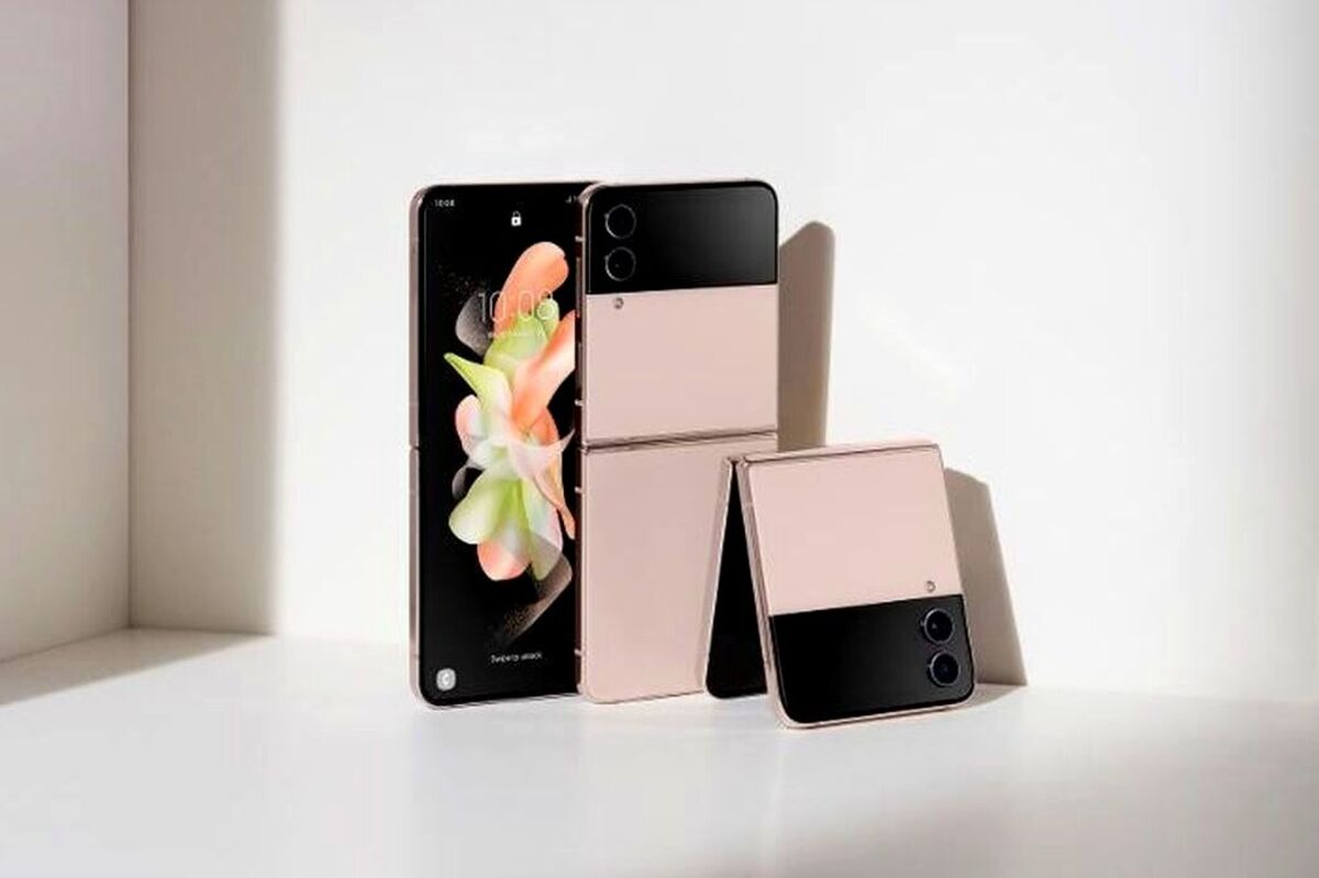 Beberapa kelebihan smartphone Samsung yang menarik dan membuatnya menjadi salah satu brand smartphone yang palinh laris di Indonesia.