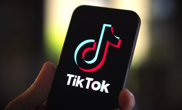 Mengenal tren TikTok Velocity yang lagi viral di kalangan Gen Z terutama saat acara buka bersama dan cara membuatnya.