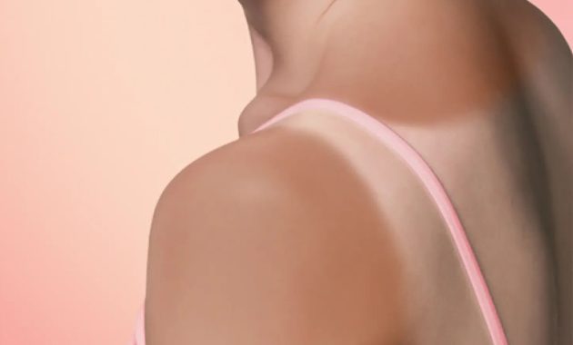 Salah satu manfaat body lotion adalah untuk meratakan warna kulit yang belang.