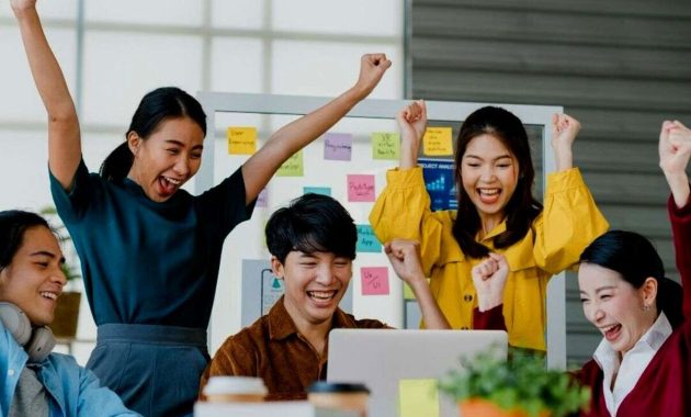 Banyak cara memanfaatkan produktivitas pada karyawan gen Z yang bisa dilakukan.
