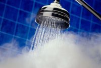 Manfaat mandi air hangat bagi kesehatan tubuh manusia yang perlu dipahami karena dapat membuat seseorang merasa lebih segar dan rileks.