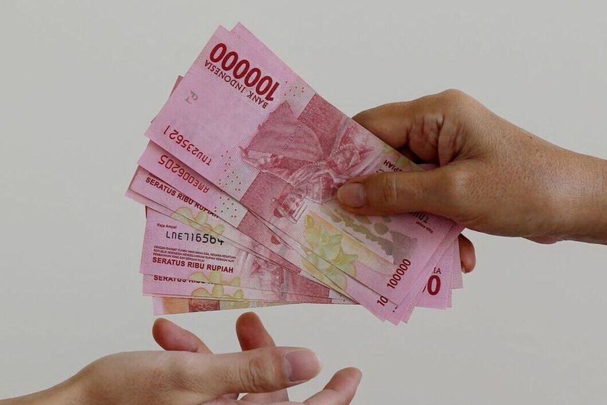 Beberapa cara uang merusak persahabatan yang harus kalian hindari.