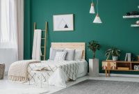 Artikel ini memberikan beberapa tips membuat kamar tidur Anda menjadi lebih nyaman untuk ditempati sebagai tempat beristirahat.