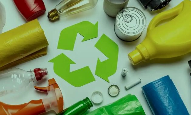 Artikel kali ini sangat penting untuk dibaca semua orang karena membahas mengenai pentingnya dan manfaat daur ulang untuk bumi kita.