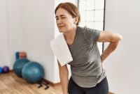 Artikel kali ini membahas tentang beberapa tips mengatasi DOMS (Delayed Onset Muscle Soreness) setelah berolahraga dirumah.