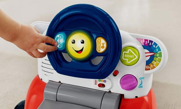 Artikel kali ini membahas mengenai beberapa cara atau tips pentingnya memilih mainan anak yang tepat untuk orang tua pahami.