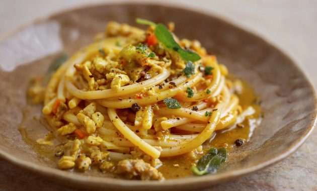 Artikel kali ini menjelajahi berbagai jenis spaghetti yang ada di dunia dan mungkin masih jarang ditemukan di Indonesia.