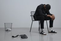 Artikel kali ini membahas mengenai beberapa pengertian burnout lengkap beserta gejala dan juga penyebabnya yang harus diperhatikan.