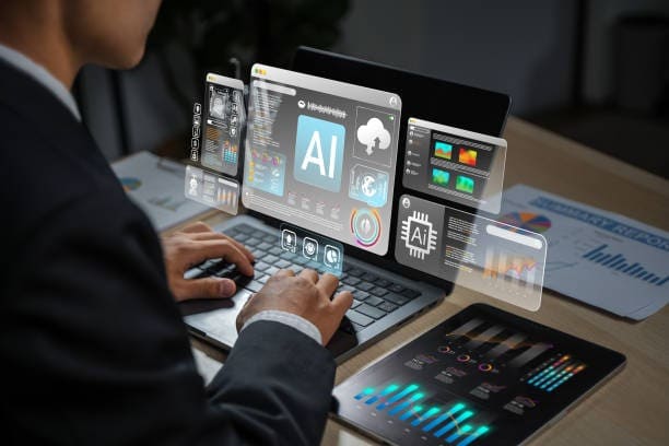 Membuka AI di Laptop / iStock
