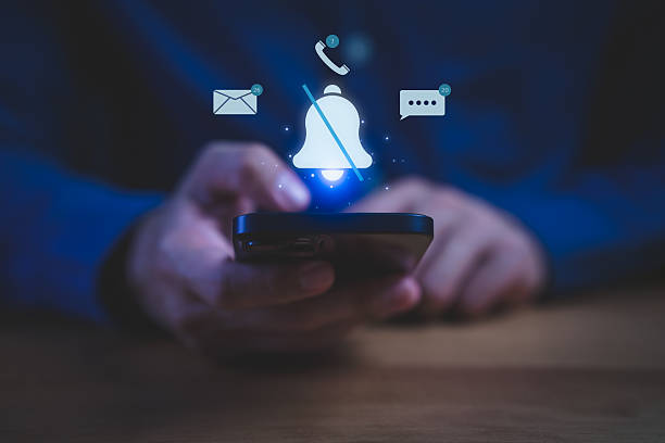 Ilustrasi menonaktifkan notifikasi pada ponsel / iStockphoto