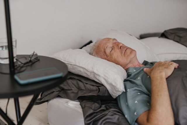 Ilustrasi Stroke saat tidur / pexels-shvets-production