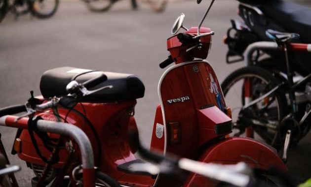 Vespa / pexels-spal