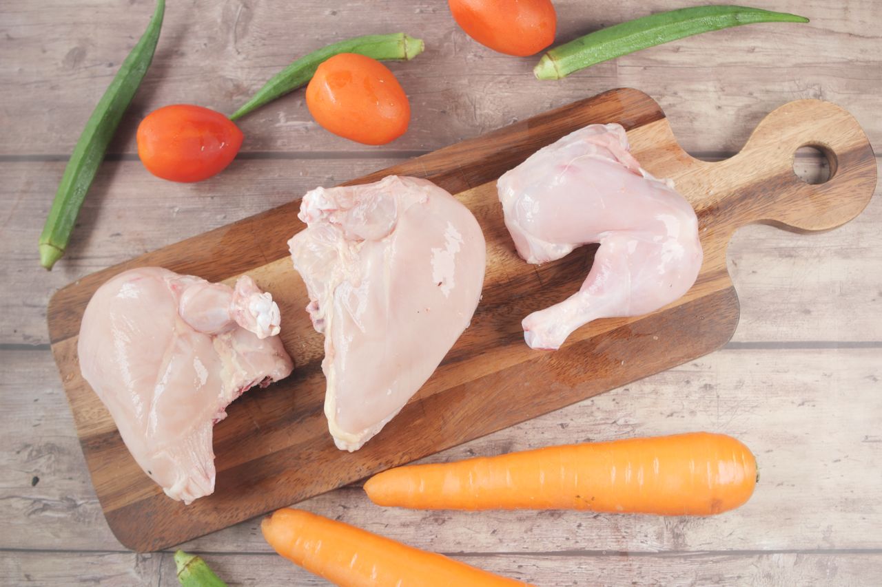 Daging Dada Ayam Segar (pexels)